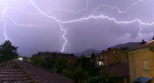 Maltempo in Emilia-Romagna: Nuova Allerta Rossa e Danni Diffusi